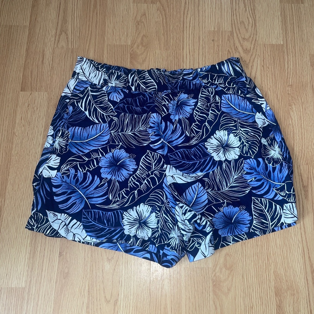 Talbots Blue Nantucket Pull-On Stretch Waist Paperbag 5” Shorts Size Large - Picture 4 of 10